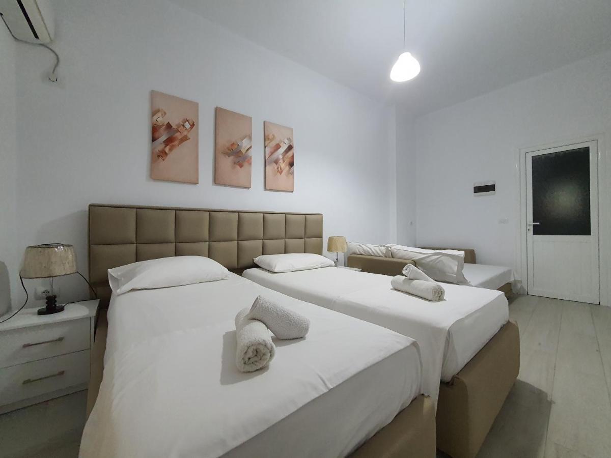 Gusto Di Casa Hotel Saranda Kültér fotó