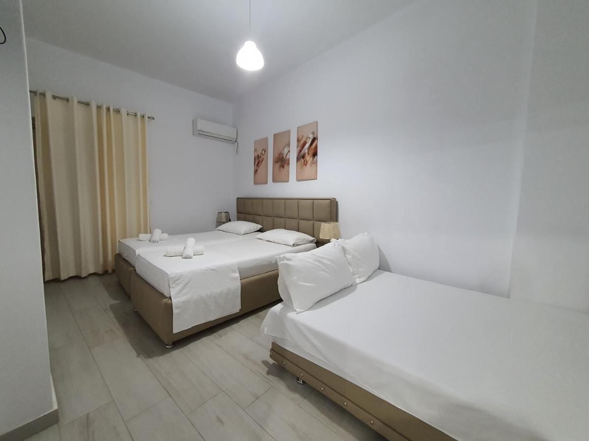 Gusto Di Casa Hotel Saranda Kültér fotó